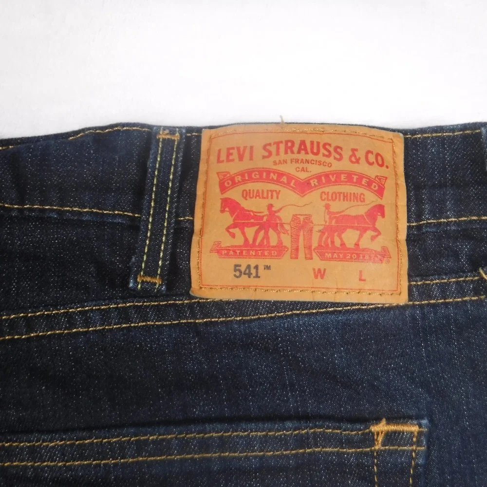 Levis 541 Athletic Taper Mens‎ 46x29 Dark Wash Indigo Denim Jeans WaterLess